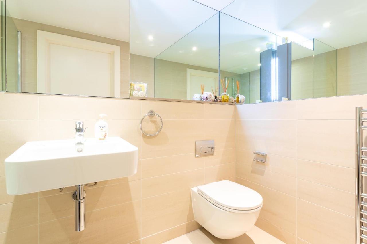 Amazing Modern 2 Bedroom Flat In Greenwich For 4 People 런던 외부 사진
